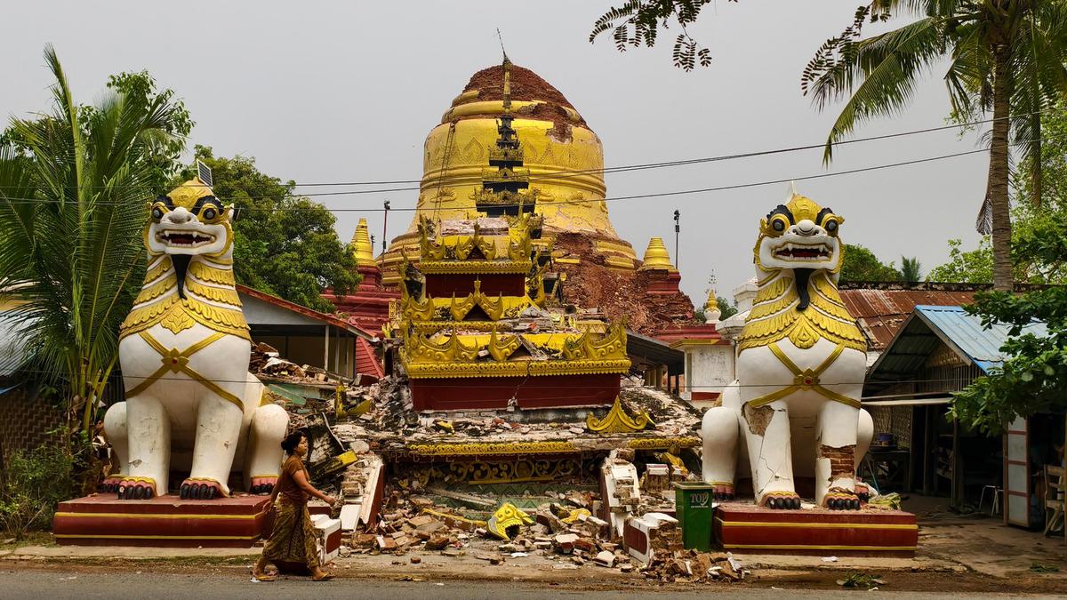 Gempa Myanmar, Pagoda Buddha di Inn Wa Nyaris Rata dengan Tanah