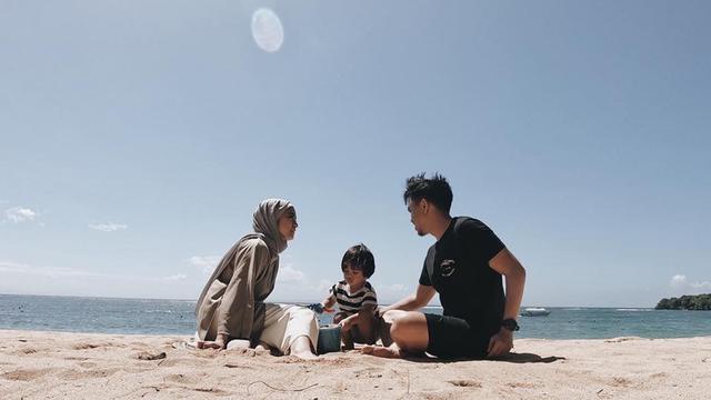 Ditto Percussion dan Ayudia Bing Slamet