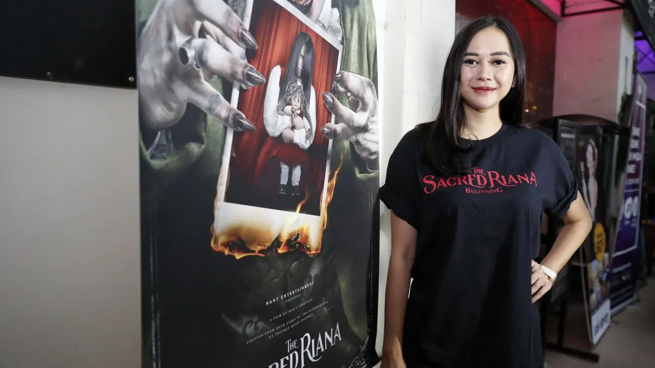 [Bintang] Aura Kasih