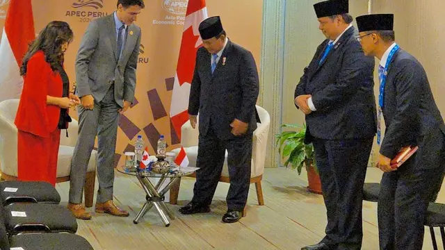Menteri Koordinator Bidang Perekonomian Airlangga Hartarto mendampingi Presiden Prabowo Subianto pada Pertemuan Bilateral dengan Perdana Menteri Kanada Justin Trudeau. (Dok Kemenko Perekonomian)