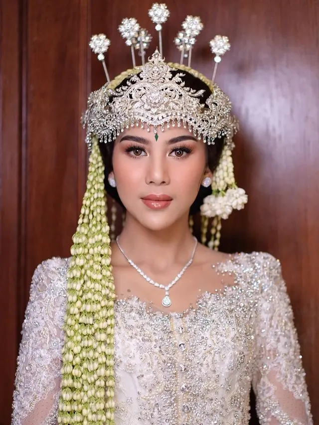 Adinda Thomas. (Foto: Dok. Instagram @marlenehariman)