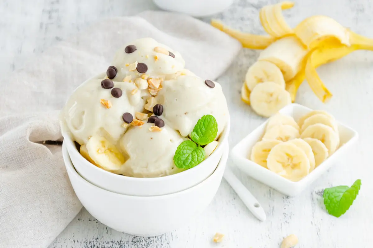 ice cream pisang santan vegetarian