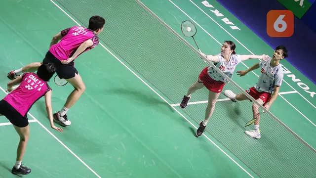 Foto: Tumbangkan Wakil Korea Selatan, Yuta Watanabe/Arisa Higashino Melangkah ke Final Indonesia Open 2022
