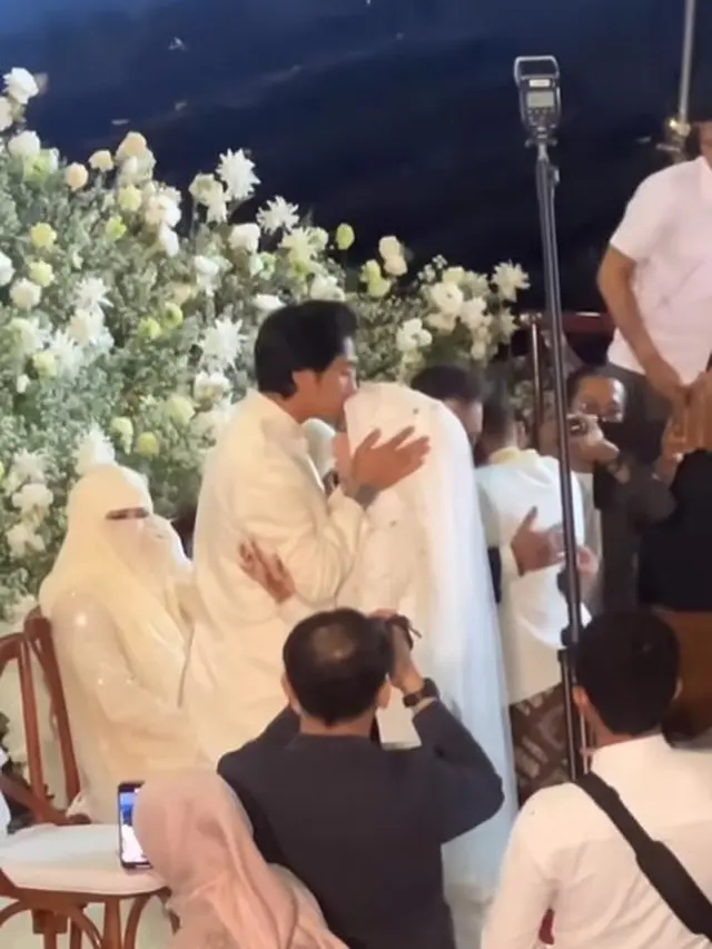 6 Potret Abidzar di Momen Pernikahan Adiba Khanza dan Egy Maulana Vikri