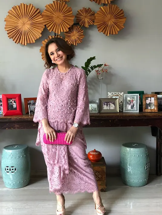 (Instagram/itsrossa)