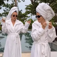 Cathy Sharon dan Julie Estelle (Instagram/cathysharon)