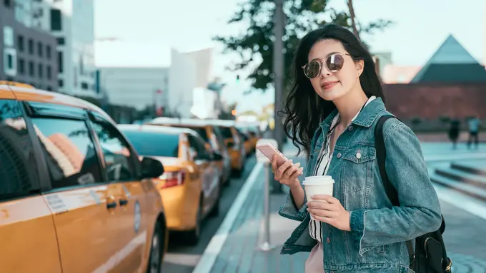 perempuan dan menyikapi rasa kesepian