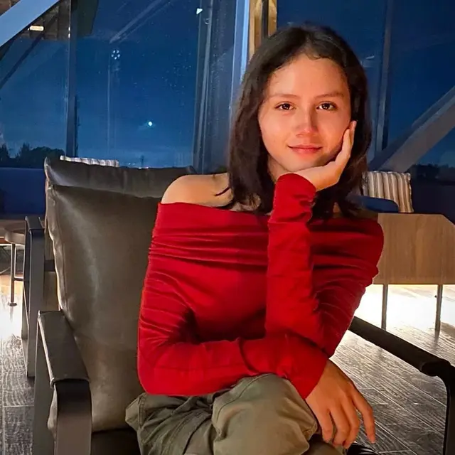 Pakaikan Mahkota kepada Sydney, Ini 6 Potret Matacha Parengkuan GADIS Sampul 2023