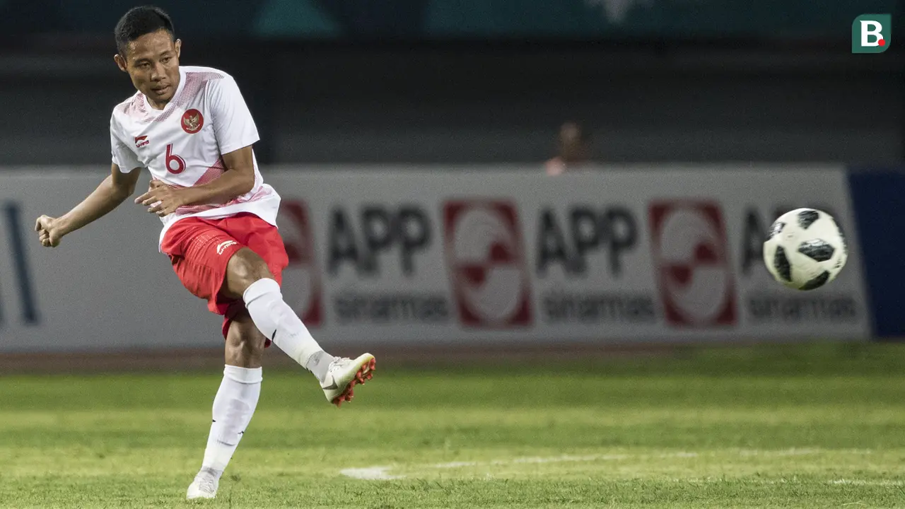 Sepak Bola : Indonesia Vs Laos