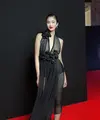 Pesona transgender cantik Nong Poy memang semakin memikat setelah menikah. Ia tampil menawan di sebuah acara dengan wajah glowing. Seperti apa detailnya? [@poydtreechada]