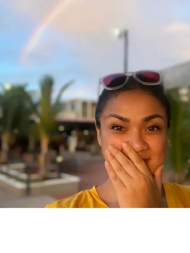 7 Potret Nirina Zubir yang Tetap Awet Muda di Usia 40 Tahun