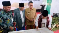 PT Pegadaian (Persero) secara resmi melakukan program konversi berupa pengalihan sistem Pegadaian konvensional ke Pegadaian Syariah di seluruh wilayah Madura, Jawa Timur.(Dok Pegadaian)