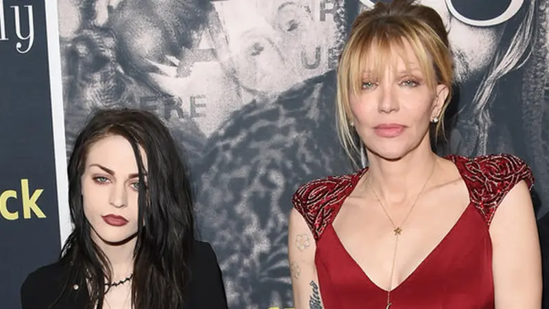 Courtney Love dan Frances Bean 