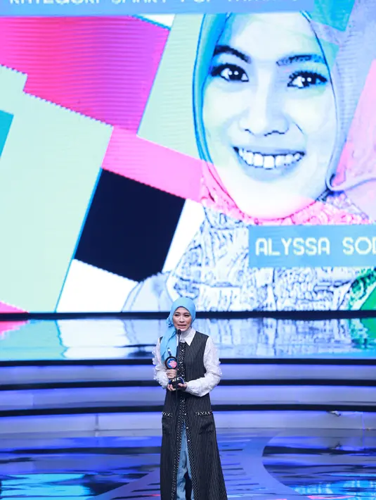 Beberapa nama ia singikirkan, antara lain Cinta Laura, Gita Gutawa, Isyana Sarasvati dan Maudy Ayunda. (Adrian Putra/Bintang.com)