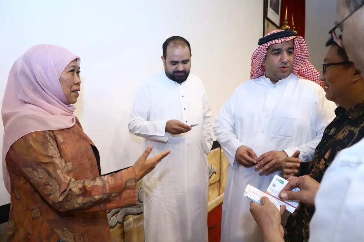Gubernur Jawa Timur Khofifah Indar Parawansa saat di Jeddah. (Dian Kurniawan/Liputan6.com)