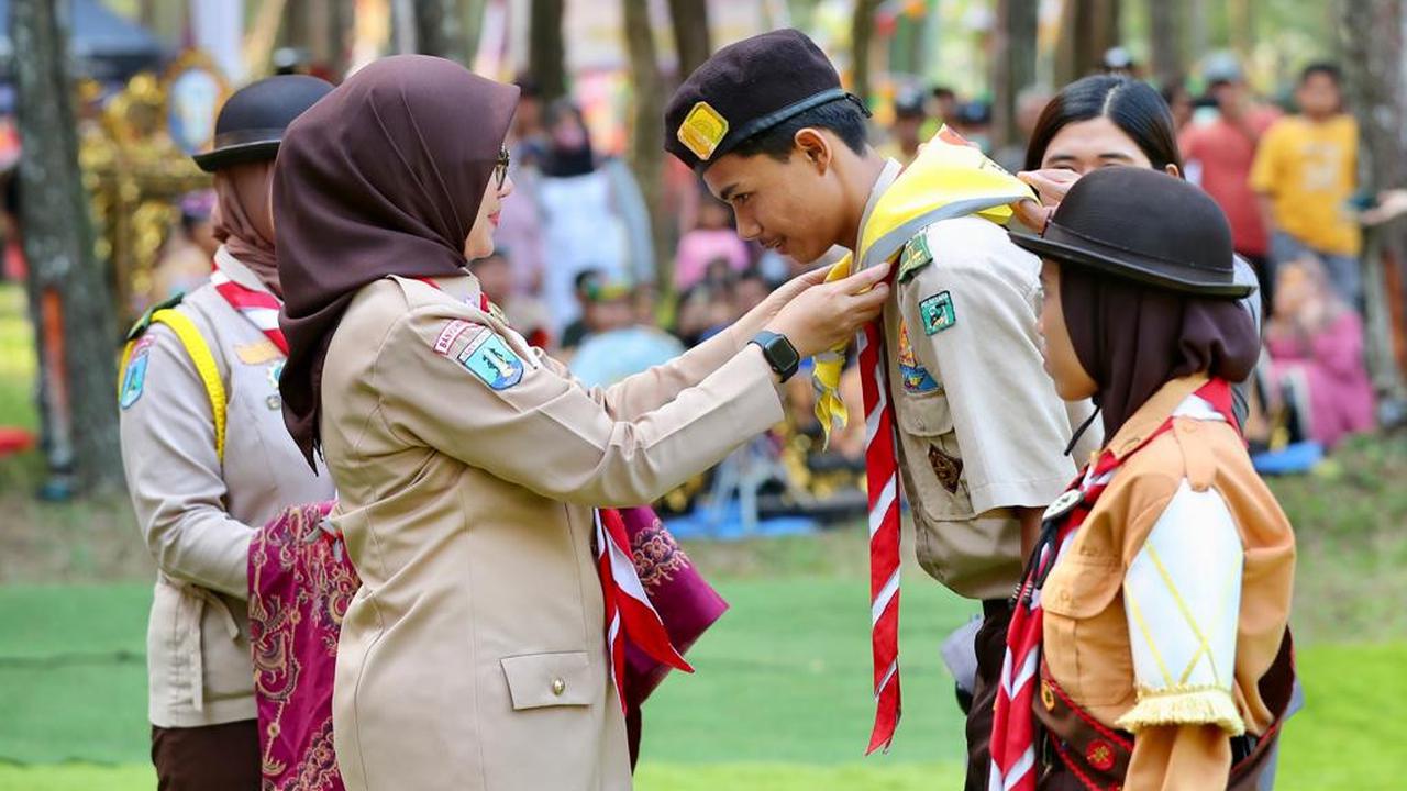 Bupati Banyuwangi Ipuk Fiestiandani buka  kema lintas agama di Banyuwangi (Istimewa)