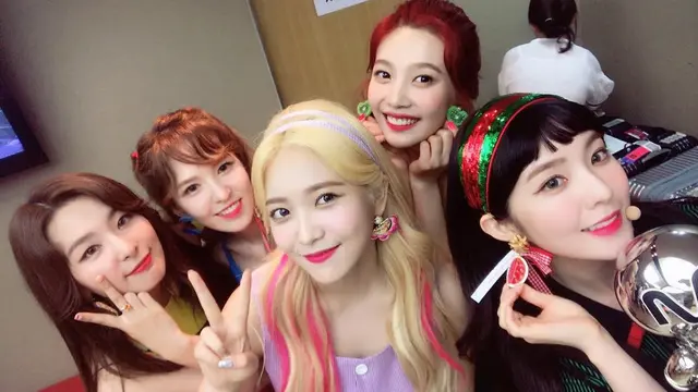 [Bintang] Akan Tampil di Korea Utara, Red Velvet Bakal Nyanyikan Red Flavor dan Bad Boy