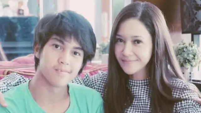 [Bintang] Maia Estianty dan El Rumi