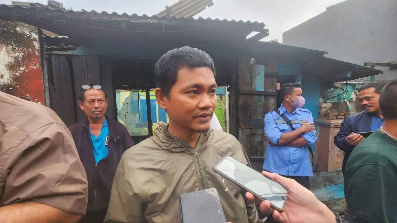 Warga Kampung Tanah Merah Bawah, Koja, Jakarta Utara yang terdampak kebakaran Depo Pertamina Plumpang menuntut 4 permintaan kepada Pertamina.