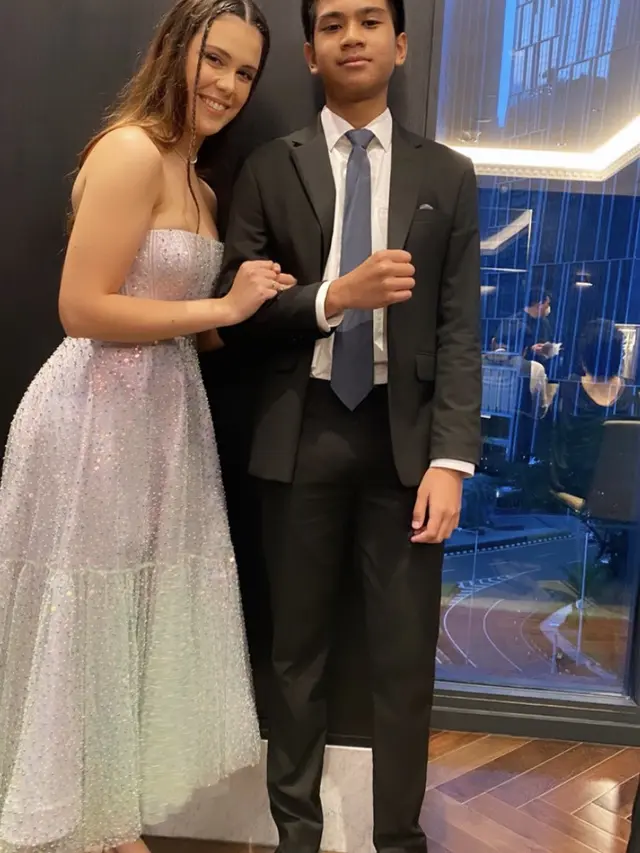 Pesona Manuella Aziza, Adik Bule Eva Celia di Pernikahan Sang Kakak, credit: @ manuellaazizaa