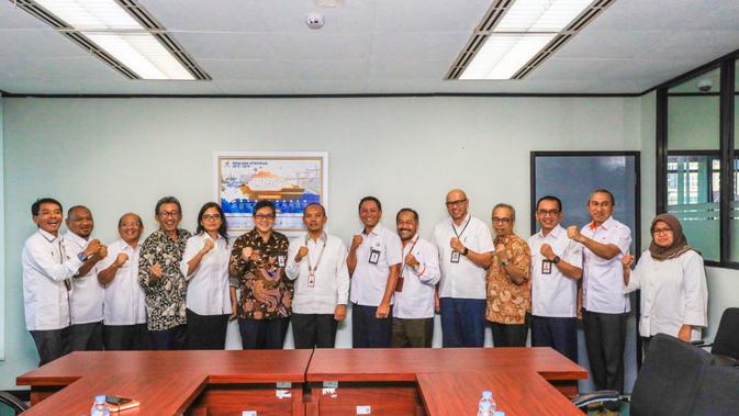 Erick Thohir Rombak Jajaran Direksi Pelni - Bisnis ...