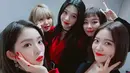 Red Flavor dan Bad Boy dipilih lantaran dua lagu itu merupakan lagu terbaru Red Velvet. Red Flavor sendiri adalah lagu yang menggambarkan musim panas dan perasaan bahagia. (Foto: instagram.com/redvelvet.smtown)