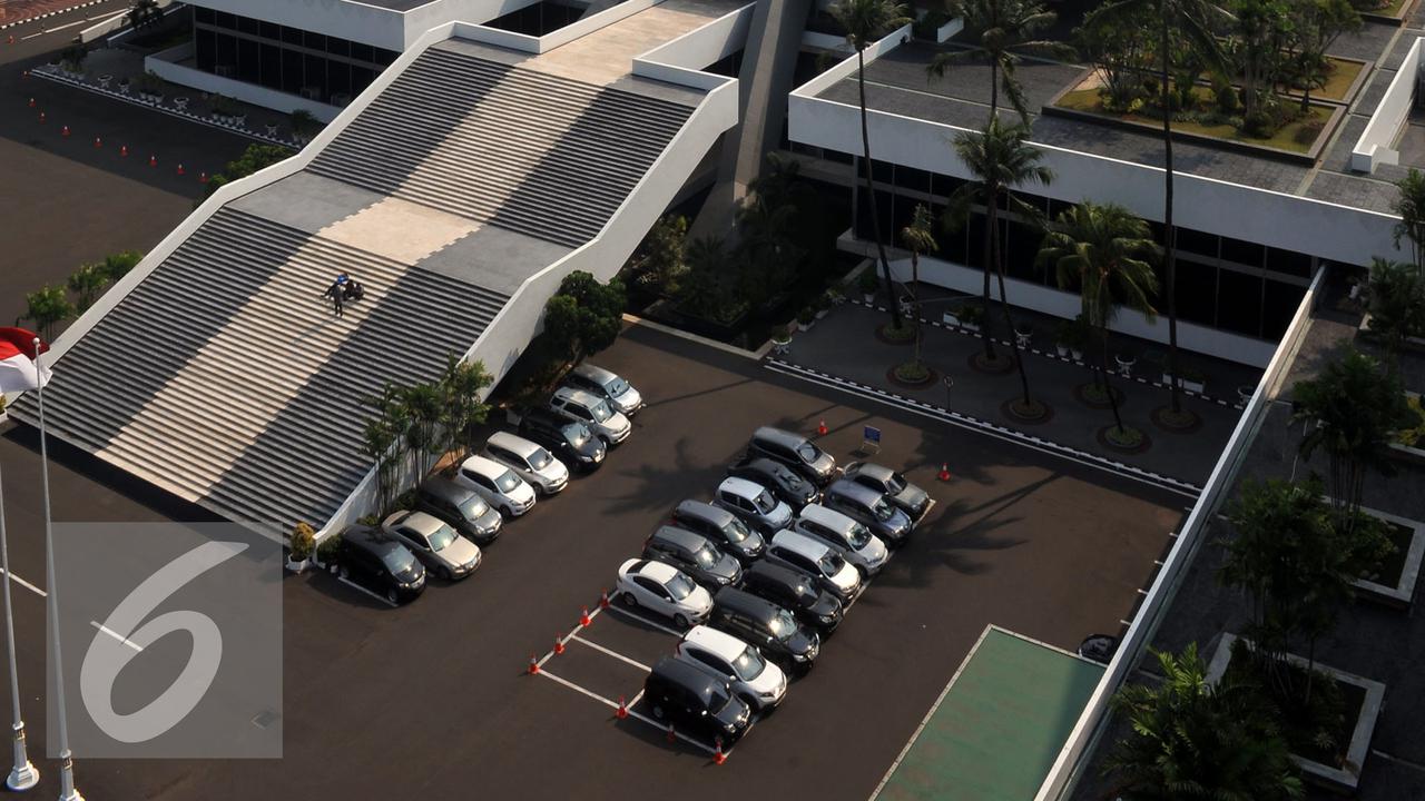 20151105- Gedung Nusantara DPR RI-Jakarta- Johan Tallo