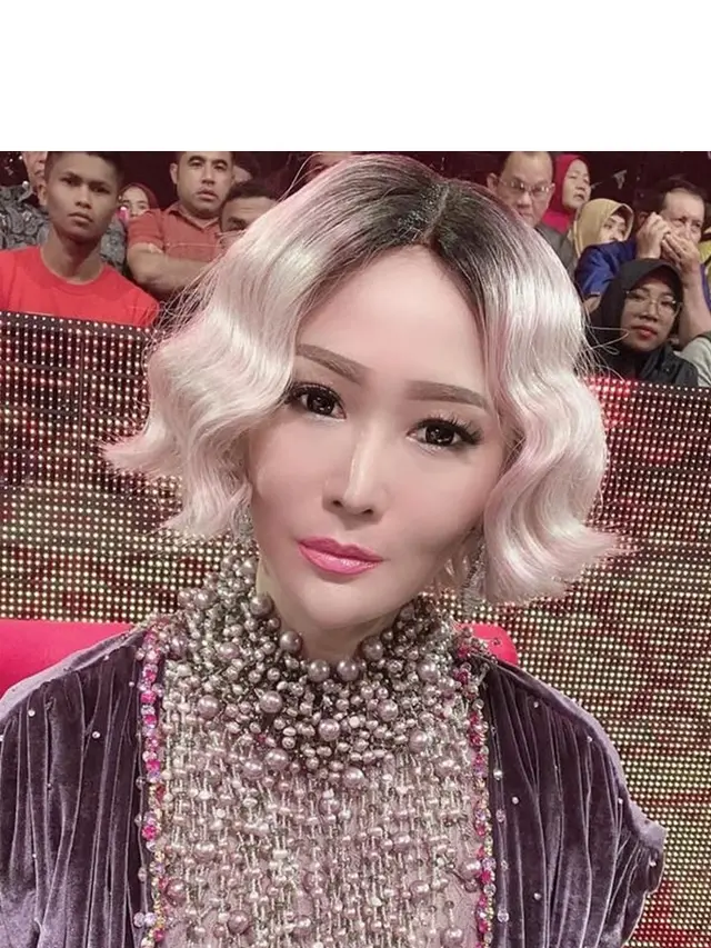 6 Gaya Rambut Inul Daratista Paling Curi Perhatian, Konsisten Nyentrik
