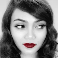 Rina Nose unggah foto tanpa hijab (Instagram/@rinanose16)