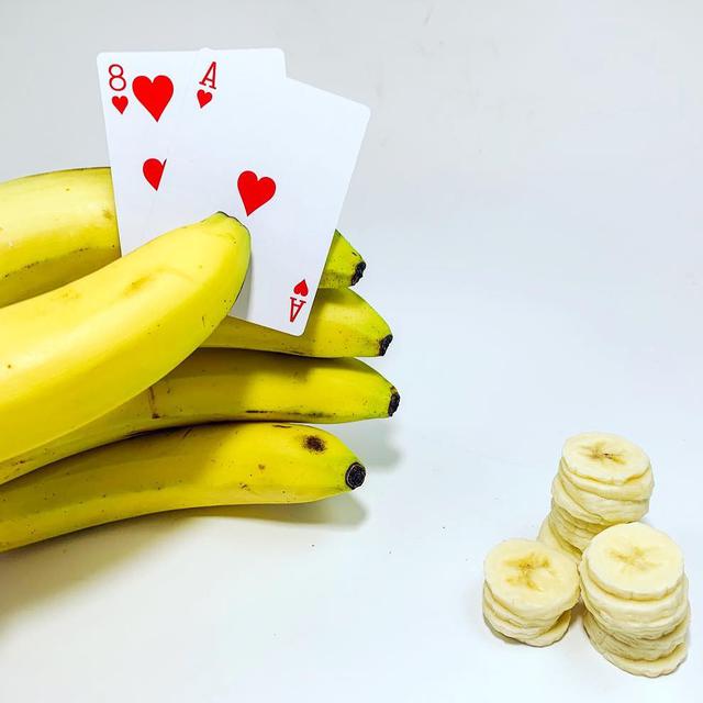 7 Karya Seni Pakai Makanan Ini Keren Banget, Enggak Tega Melahapnya