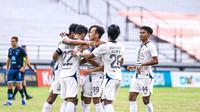 Foto Para pemain PSIS Semarang merayakan gol yang dicetak Rahmad Hidayat ke gawang Persela Lamongan (Dok. PSIS Semarang)