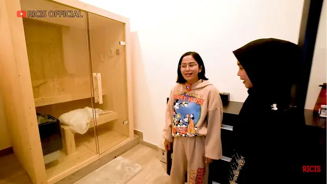 10 Potret Rumah Baru Food Vlogger Farida Nurhan, Dapur dan Mini Bar Estetik Banget