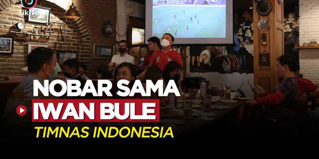 VIDEO TikTok Bola.com: Nobar Bersama Ketum PSSI Saksikan Timnas Indonesia Bantai Filipina di SEA Games 2021