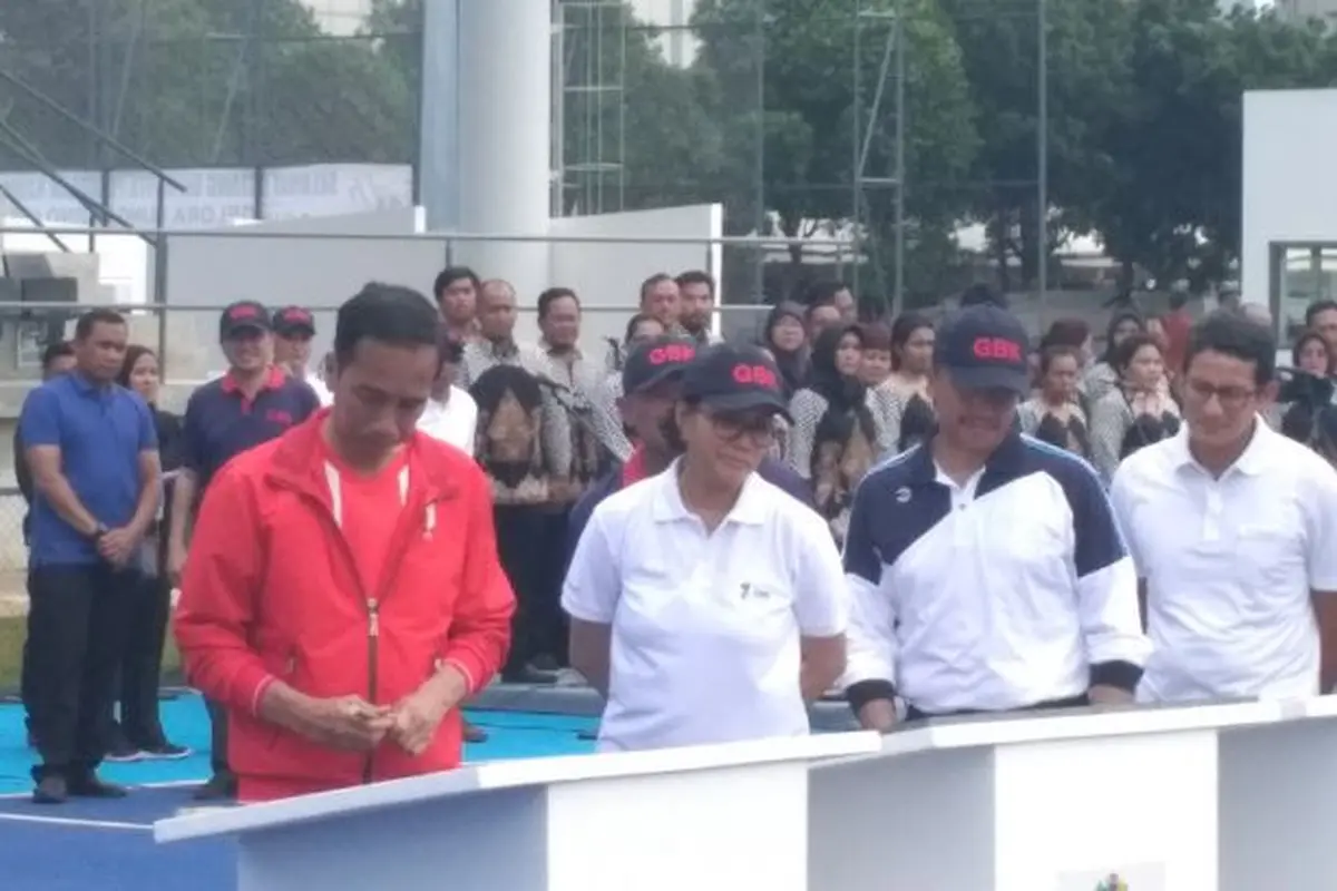 Presiden Joko Widodo (Jokowi) meresmikan tiga sarana olahraga di kawasan Gelora Bung Karno (GBK) Jakarta, Sabtu (2/12/2017). (Wicak/Liputan6.com)