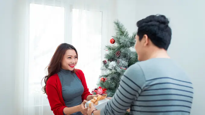 Rekomendasi Parfum Unisex untuk Kado Couple: MAJIKA Summer Paradise Wajib Banget Dicoba