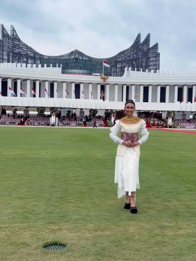 6 Potret Gaya Seleb Ikut Upacara HUT ke-79 RI di Istana Negara IKN, Annisa Pohan, Aaliyah Massaid, hingga Mawar Eva de Jongh