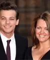 Louis Tomlinson tengah dirundung duka akibat ditinggal sang ibunda untuk selamanya. Johannah Deakin, ibu dari Louis meninggal pada Rabu, 7 Desember 2016 akibat penyakit Leukimia yang dideritanya. (doc.CNN.com)