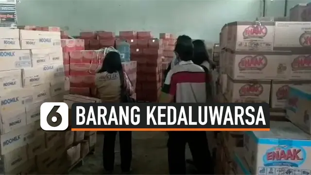 VIDEO: Polisi Menggerebek Gudang Penyimpanan Makanan dan Minuman Kedaluwarsa