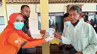 Penyaluran BLT BBM oleh PT Pos Indonesia di Kabupaten Lumajang (Istimewa)