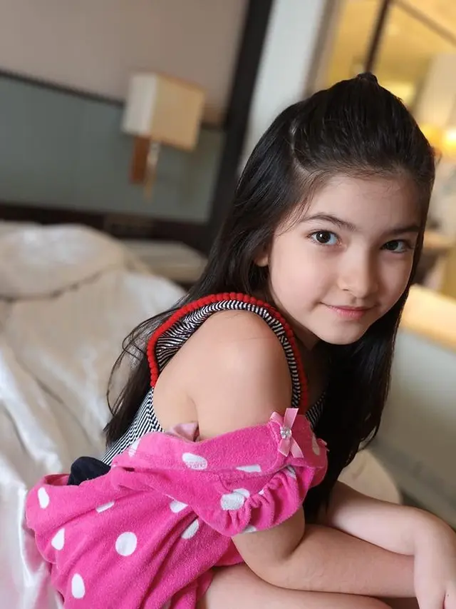 [Fimela] Adik sambung Sean Alexander