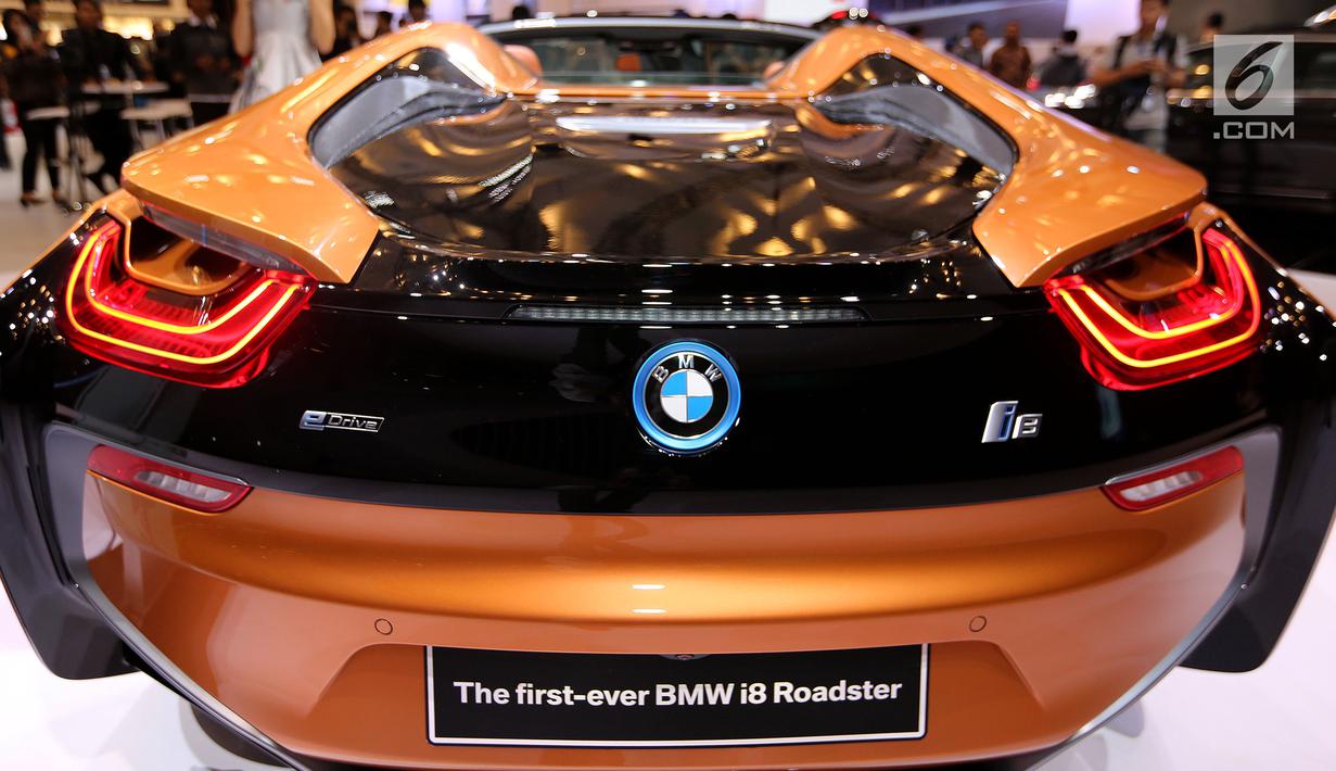 Foto Mobil Sport Masa Depan Bmw I8 Roadster Tebar Pesona Di Giias 2018 Otomotif Liputan6 Com