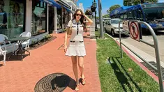 Cathy Sharon diketahui tengah menikmati momen liburan di Amerika Serikat. Hal ini terlihat dalam unggahan di akun Instagram pribadinya. (Liputan6.com/IG/@cathysharon)