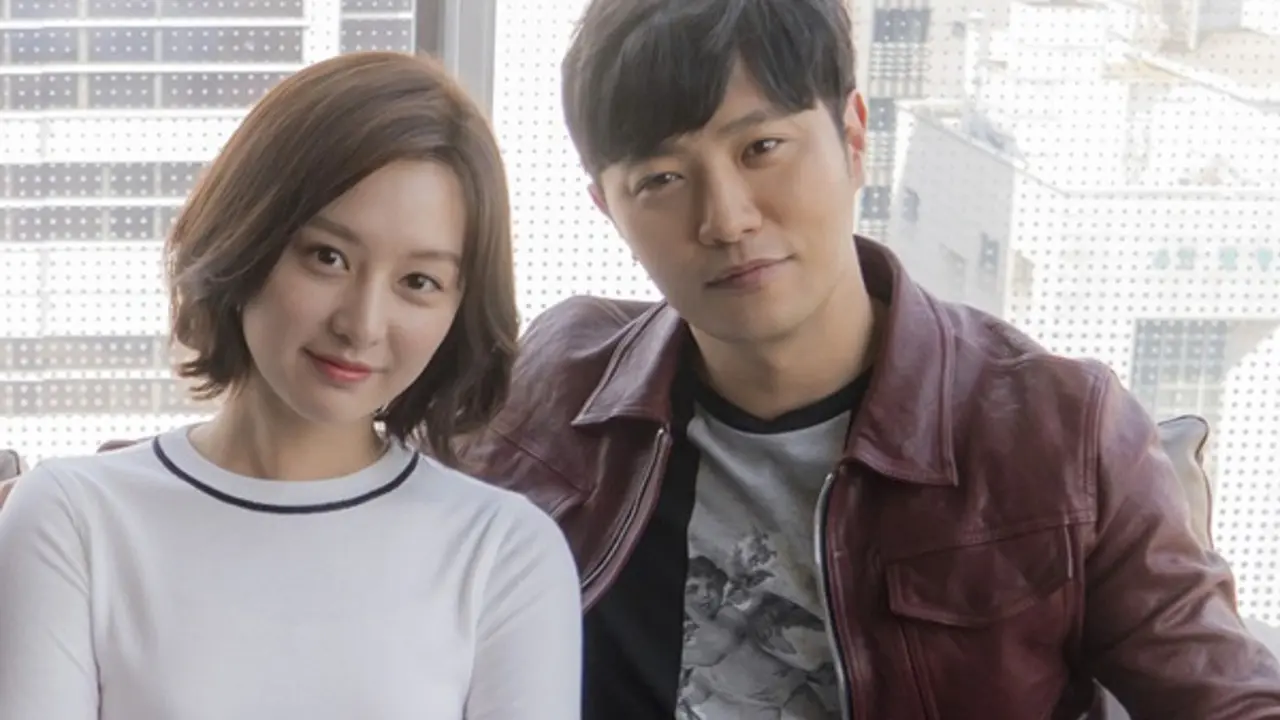 [Bintang] Kim Ji Won dan Jin Goo