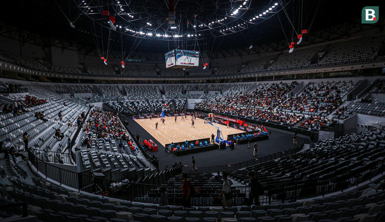 <p>Suasana laga Indonesia International Basketball Invitational antara Timnas Basket Indonesia melawan Indonesia Patriots di Indonesia Arena, Senayan, Jakarta, Rabu (02/08/2023). (Bola.com/Bagaskara Lazuardi)</p>
