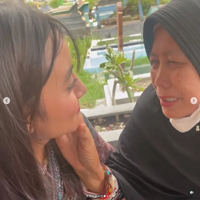 6 Potret Nayla Purnama Bareng Keluarga Vina, Sang Nenek Sampai Menangis