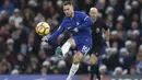 Salah satu media Spanyol mengangkat isu terkait proses negosiasi lanjutan yang dilakukan Real Madrid dengan pemain Chelsea, Eden Hazard. (AFP/Adrian Dennis)