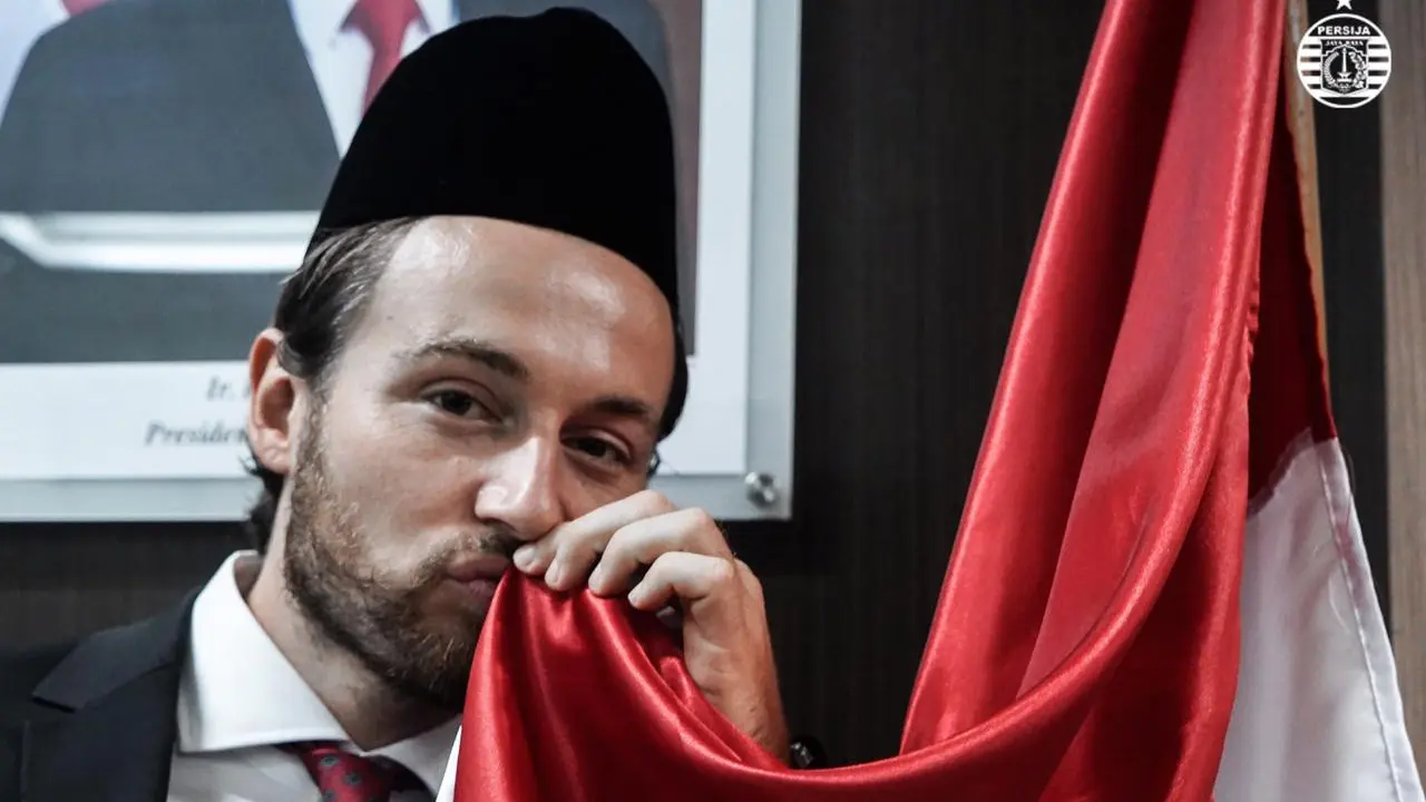 Gelandang Persija, Marc Klok, jadi WNI.