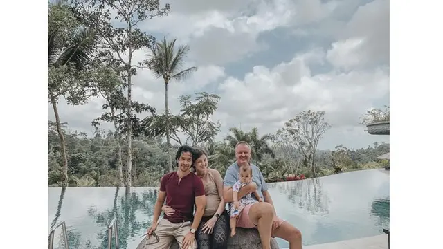 Melahirkan Anak Kedua, Ini 6 Potret Perjalanan Kehamilan Kimberly Ryder