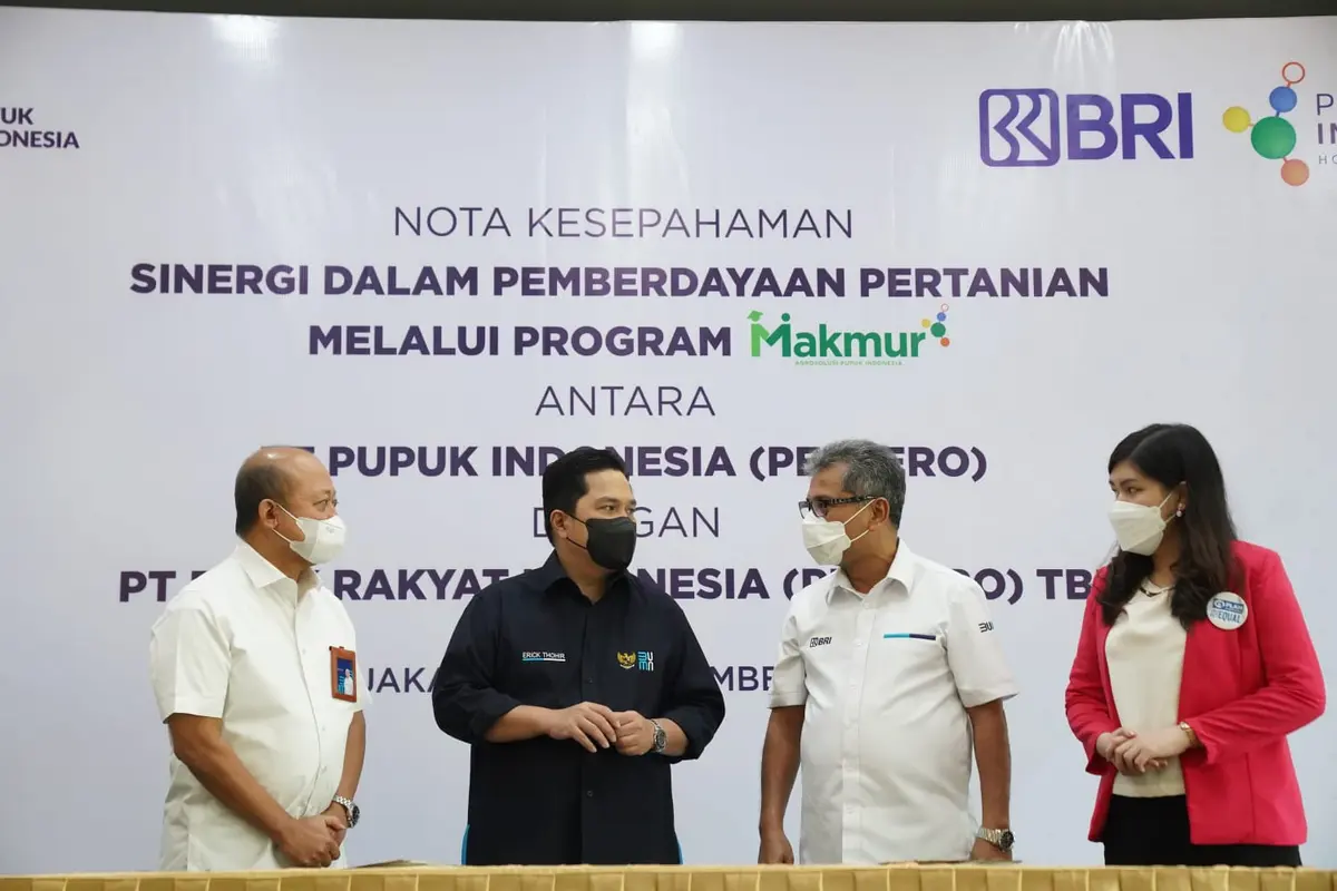 PT Bank Rakyat Indonesia (Persero) Tbk perkuat kerja sama dengan PT Pupuk Indonesia (Persero) dalam rangka membangun sinergi bisnis untuk mendukung pertanian nasional.