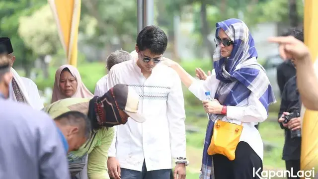 8 Potret Luna Maya Setia Menemani Maxime Bouttier Usai Ibunda Meninggal Dunia, Banjir Pujian